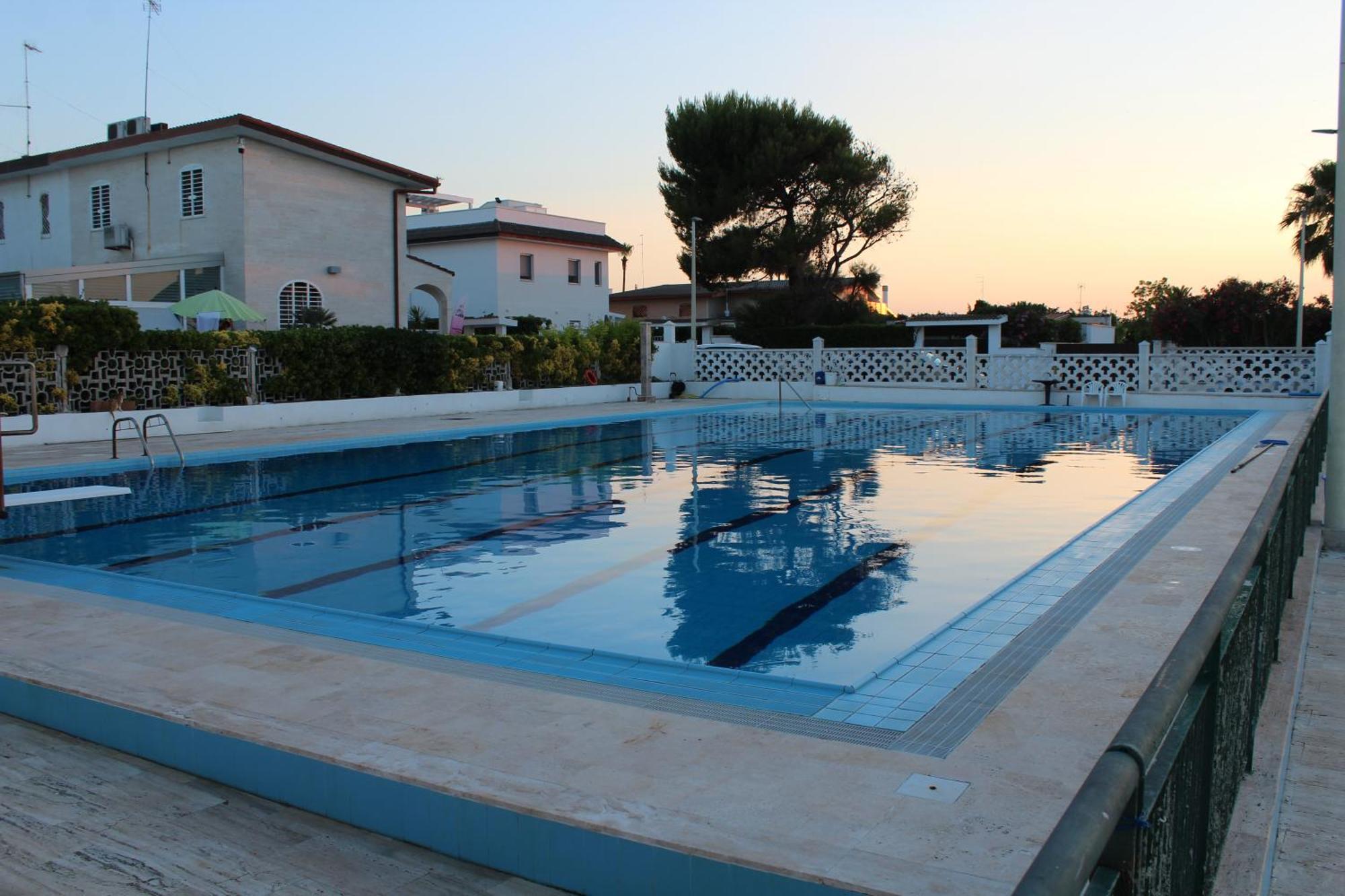 Luca'S House Bed and Breakfast Giovinazzo Εξωτερικό φωτογραφία