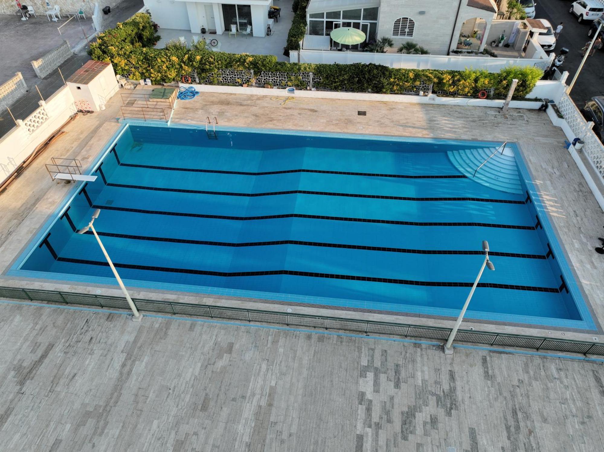 Luca'S House Bed and Breakfast Giovinazzo Εξωτερικό φωτογραφία