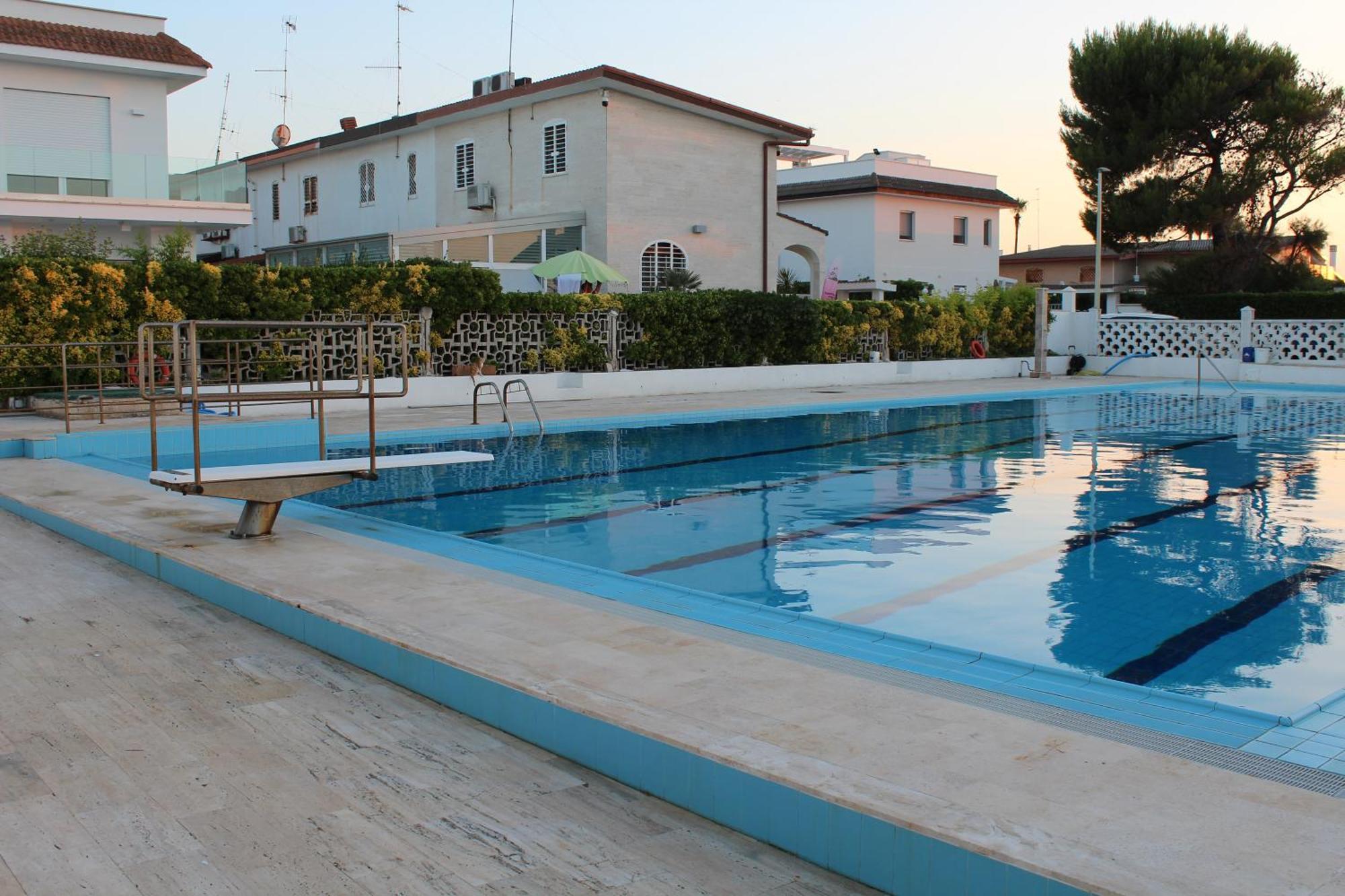 Luca'S House Bed and Breakfast Giovinazzo Εξωτερικό φωτογραφία