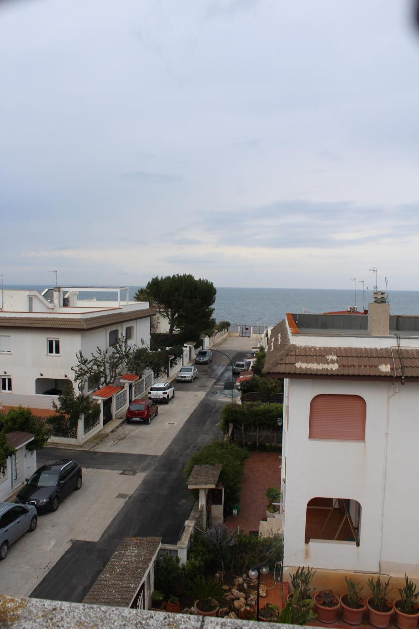 Luca'S House Bed and Breakfast Giovinazzo Εξωτερικό φωτογραφία