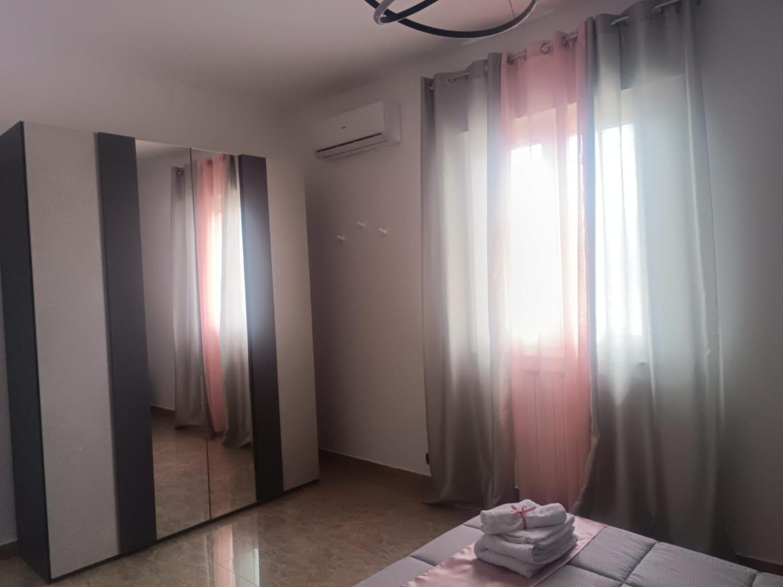 Luca'S House Bed and Breakfast Giovinazzo Εξωτερικό φωτογραφία